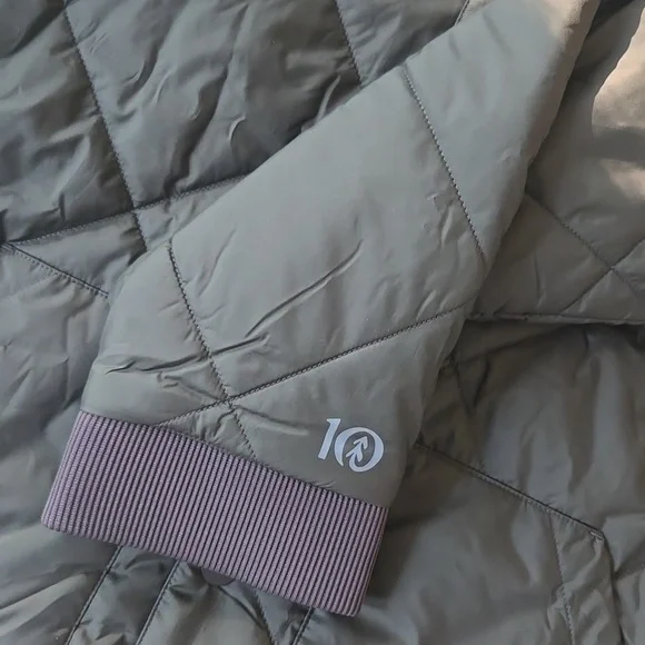 Tentree Diamond Padded Bomber Jacket Tundra NWT